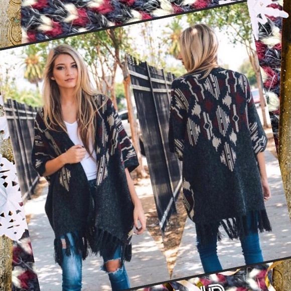 New🔥OPEN PONCHO ~SO SOFT NWT - Picture 6 of 8